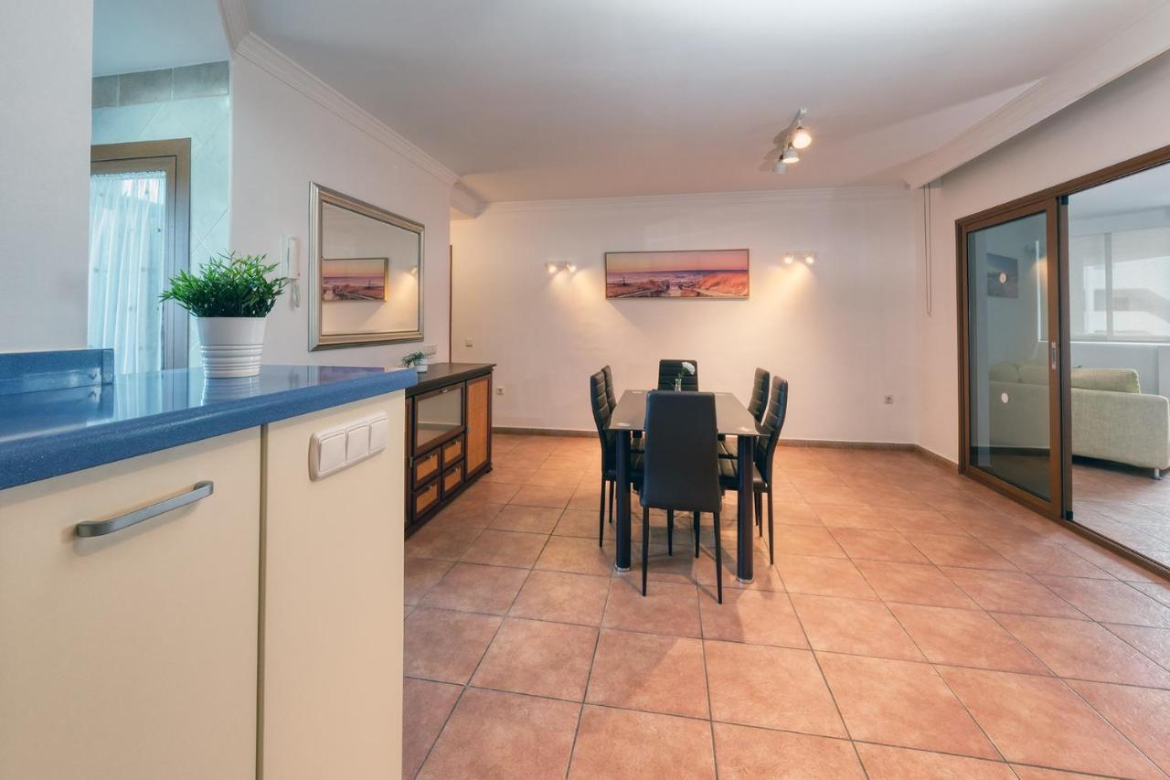 Villa Casa Elin-Shared Pool, Fast Wifi Costa Teguise Esterno foto
