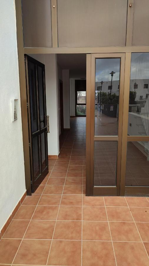 Villa Casa Elin-Shared Pool, Fast Wifi Costa Teguise Esterno foto