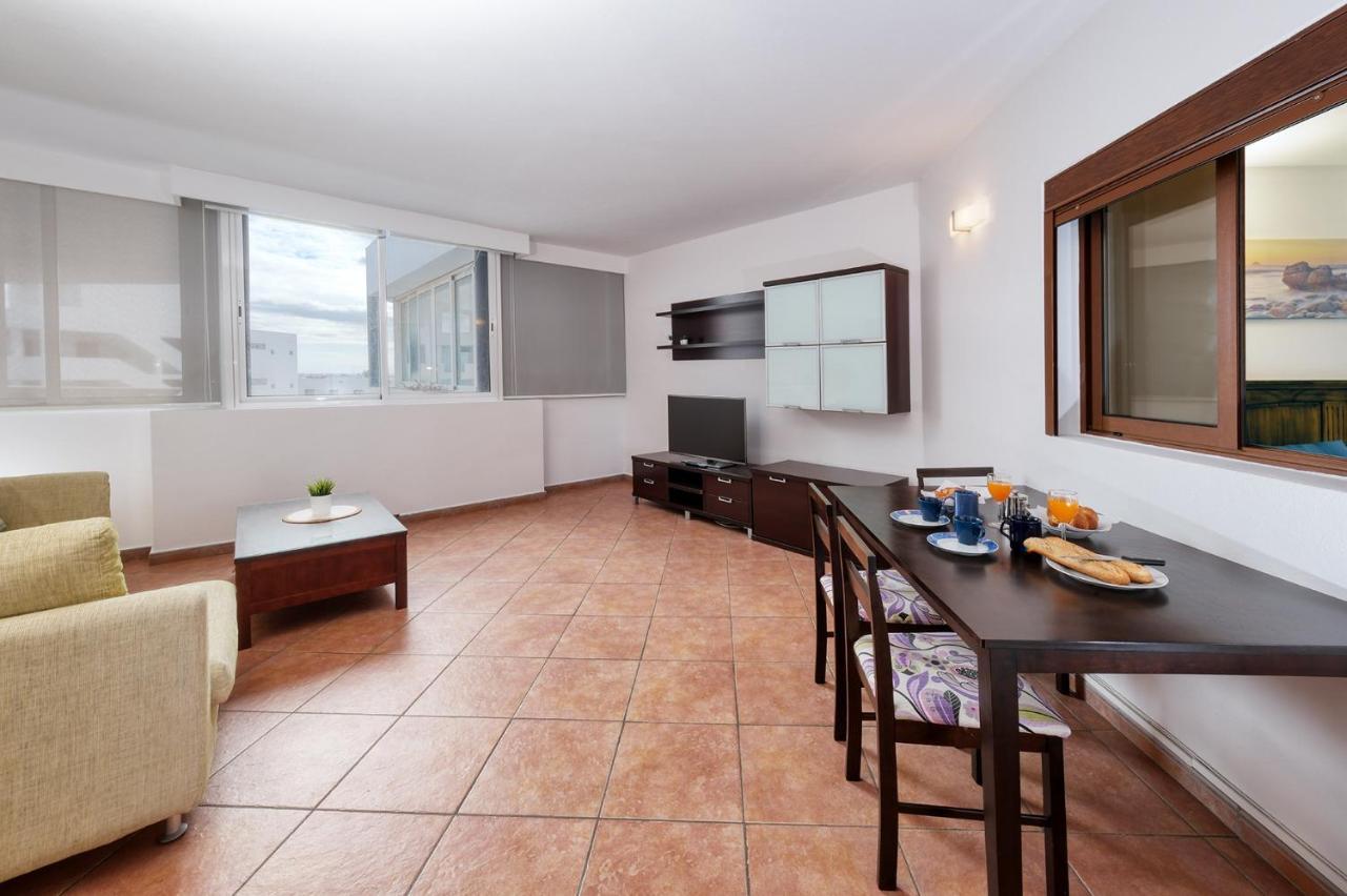 Villa Casa Elin-Shared Pool, Fast Wifi Costa Teguise Esterno foto